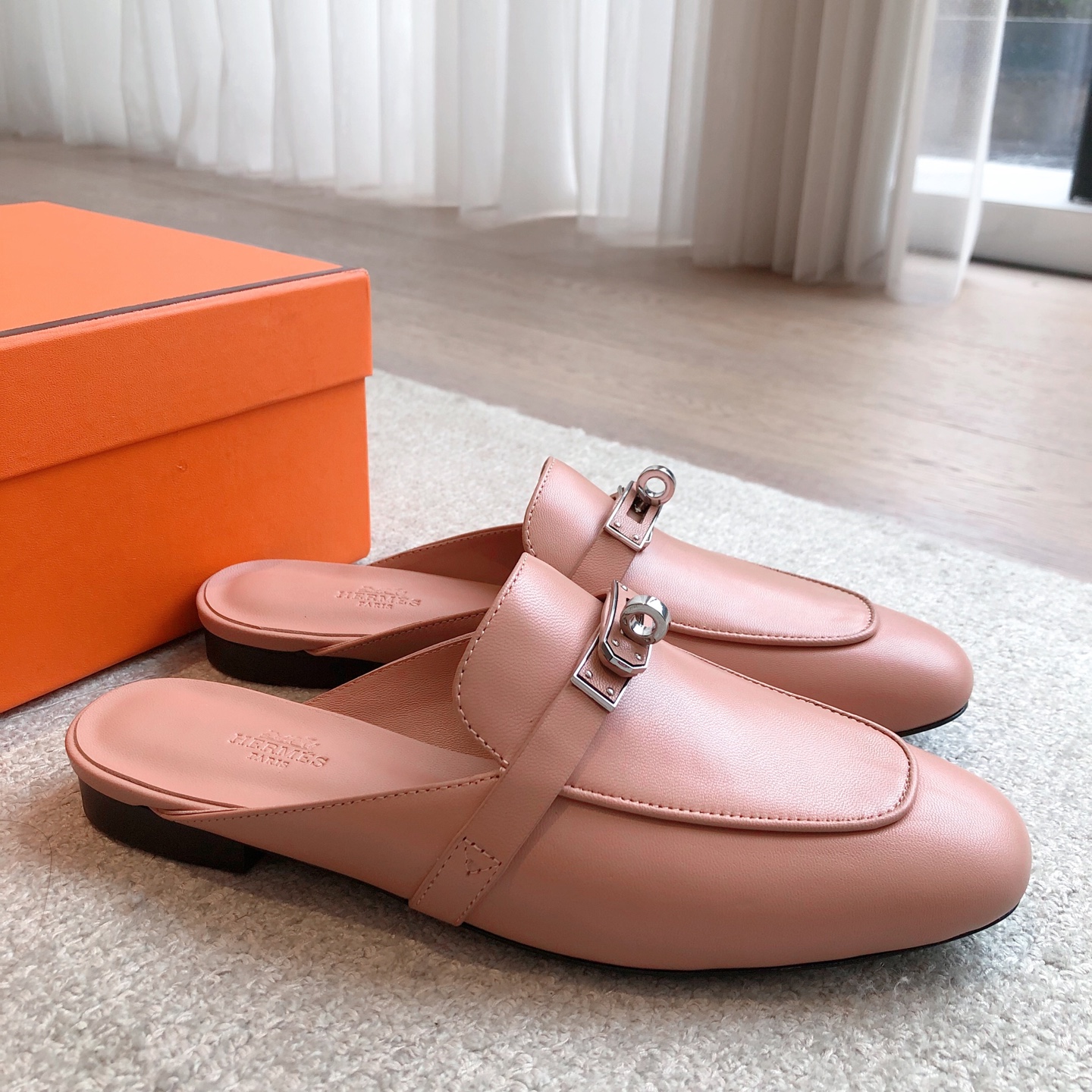 Hermes Oz Mule Pink