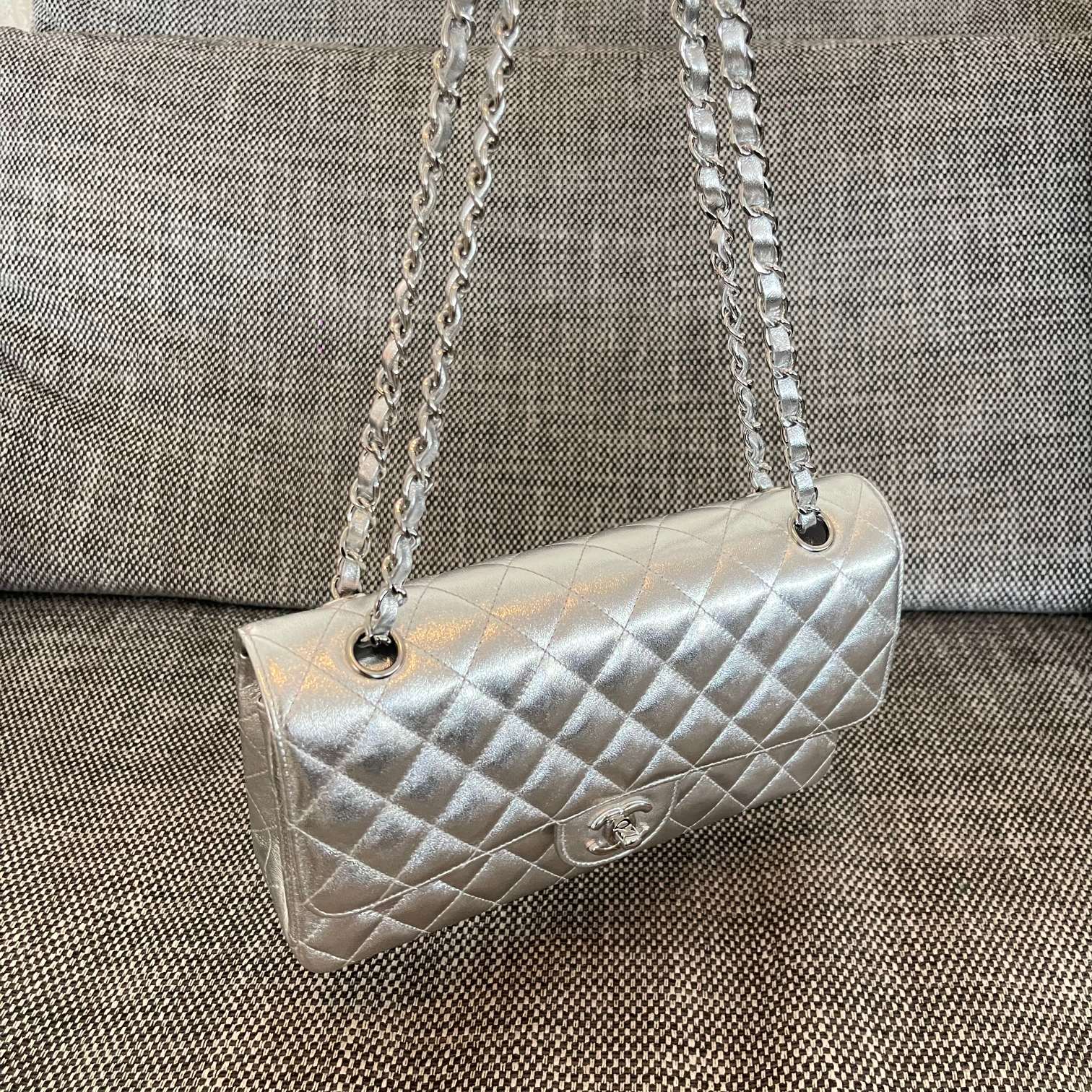 Classic Flap Quilted Metallic Lambskin Shoulder Bag in Silver (Silver Hardware)