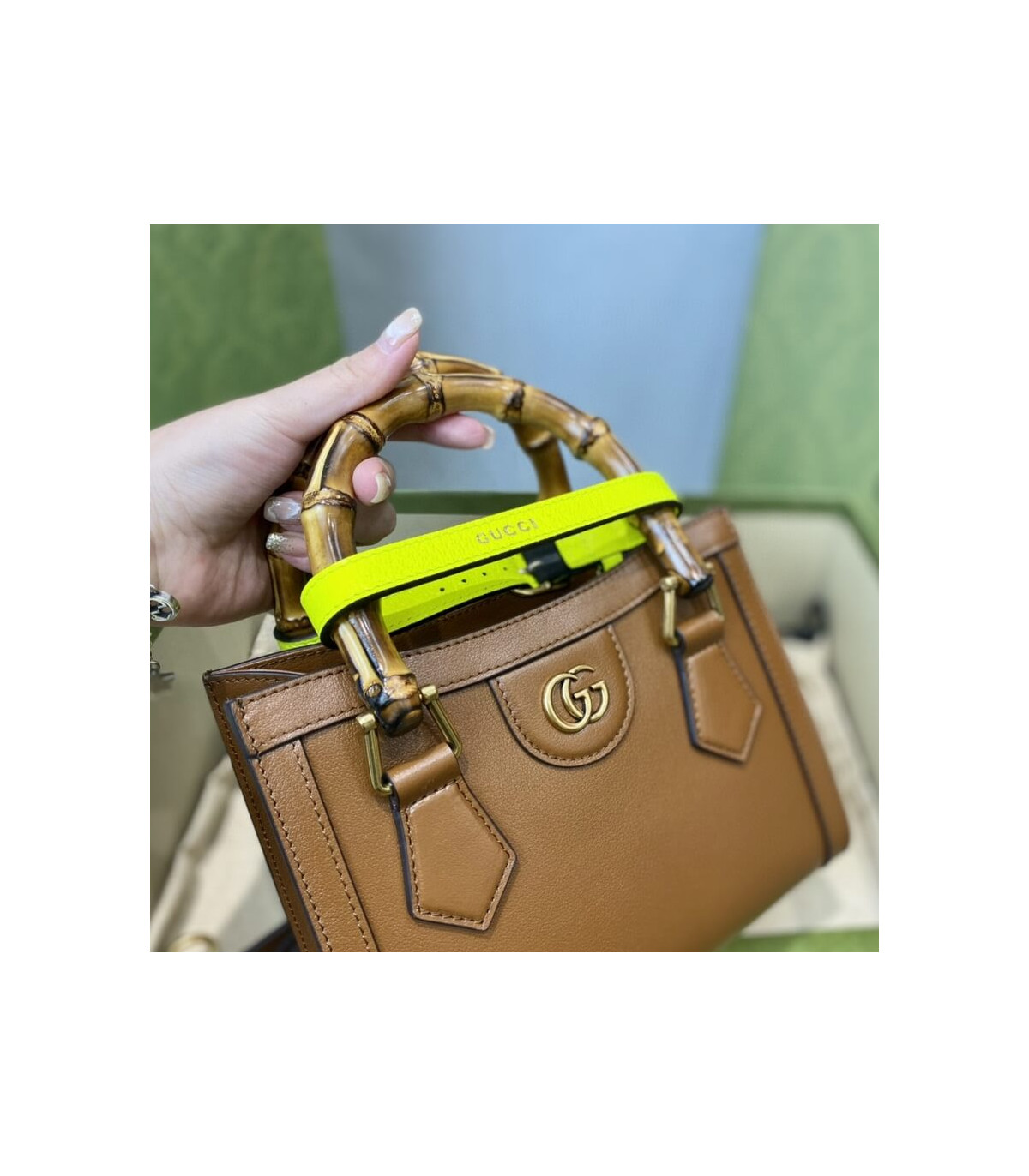 Gucci Diana Mini Tote Bag Brown