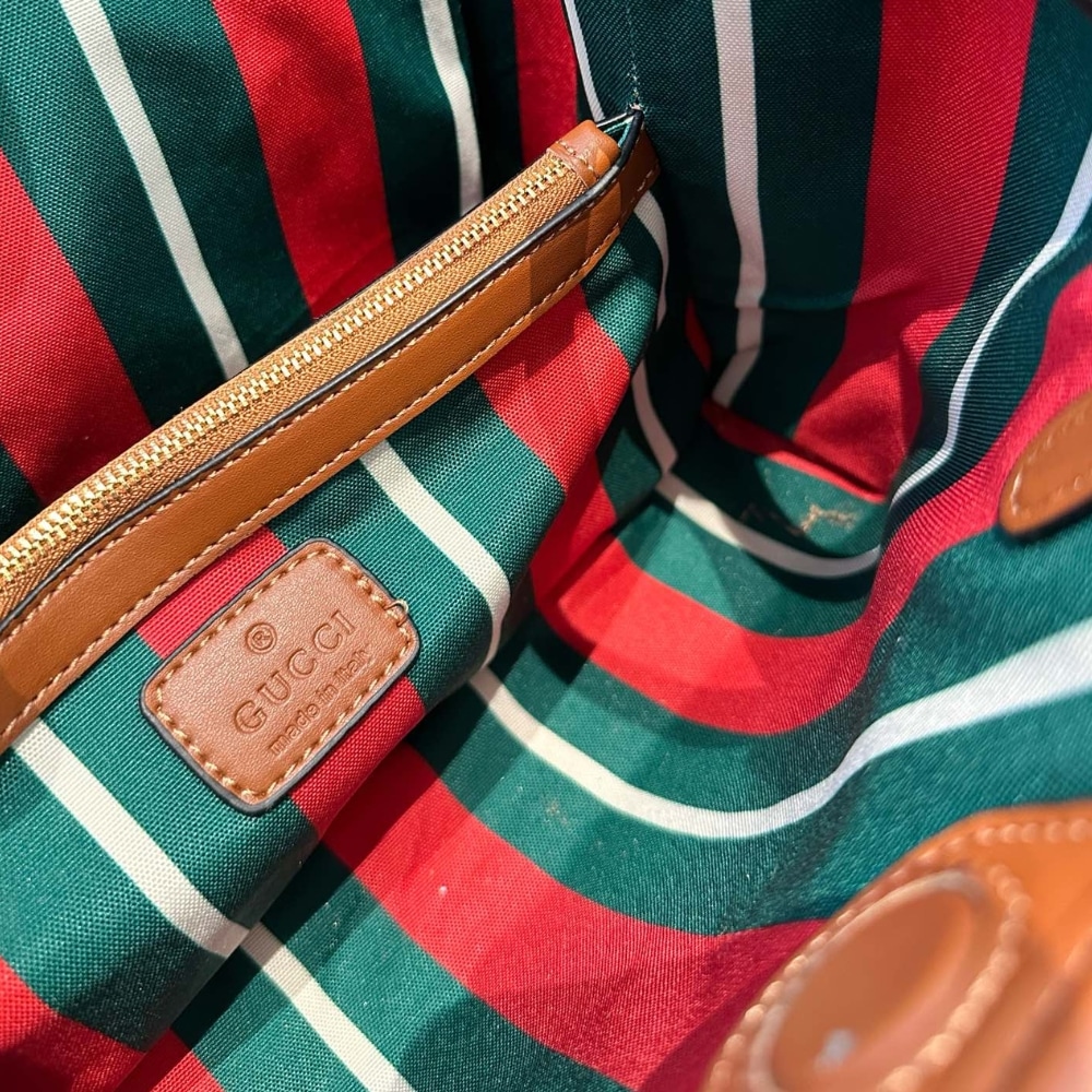 Gucci Gg Emblem Small Tote Bag Beige And Dark Brown 31Cm