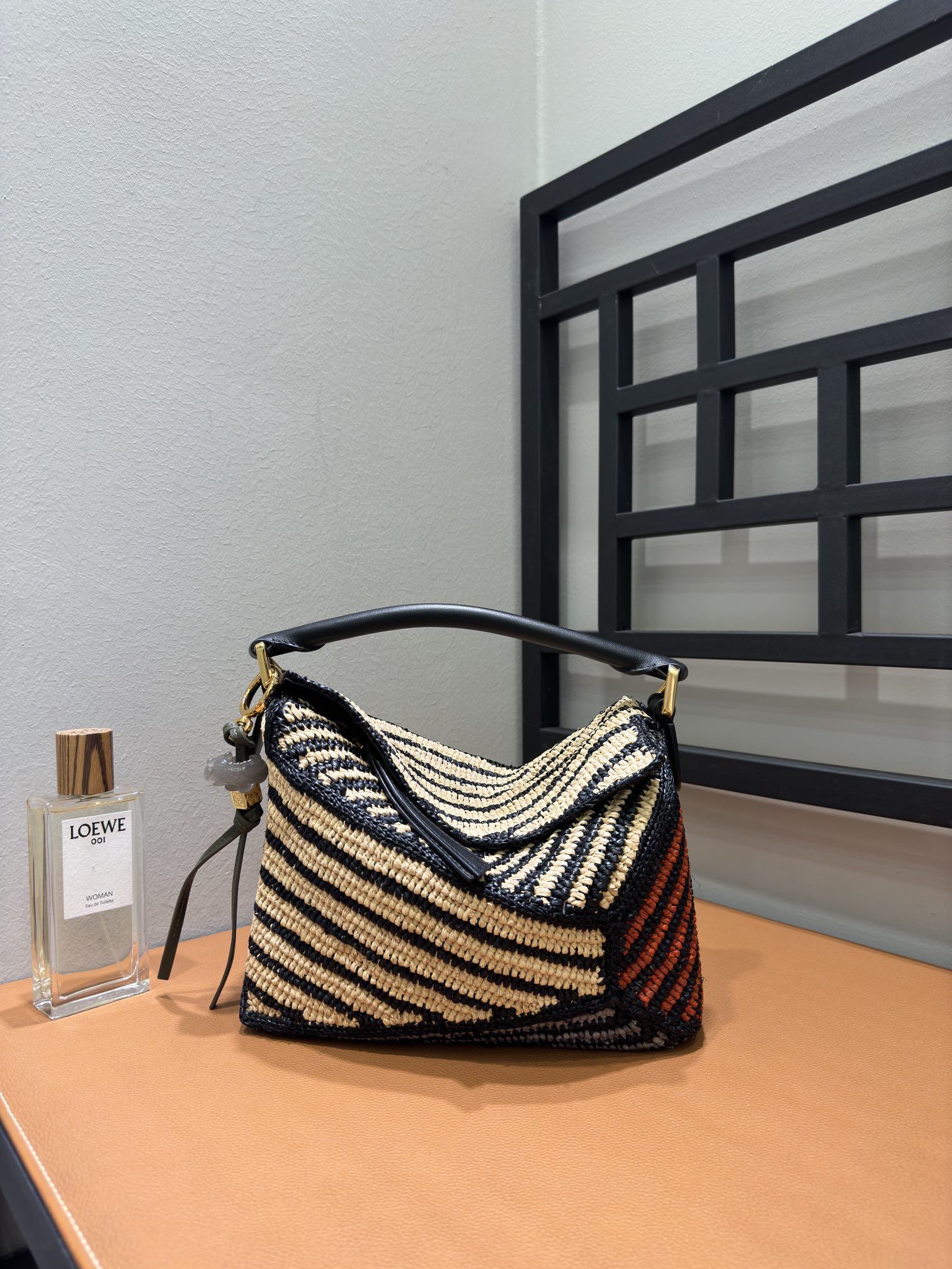LOEWE Puzzle Raffia Bag – Honey Gold