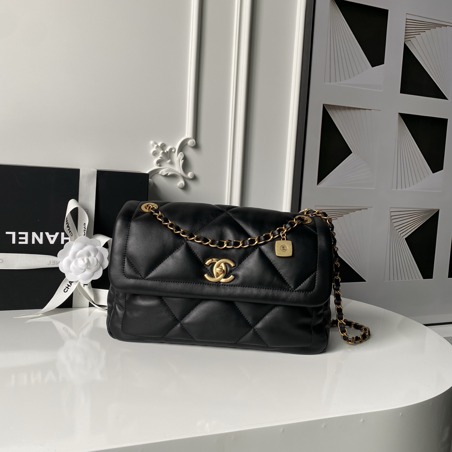 Chanel 25K Flap Bag