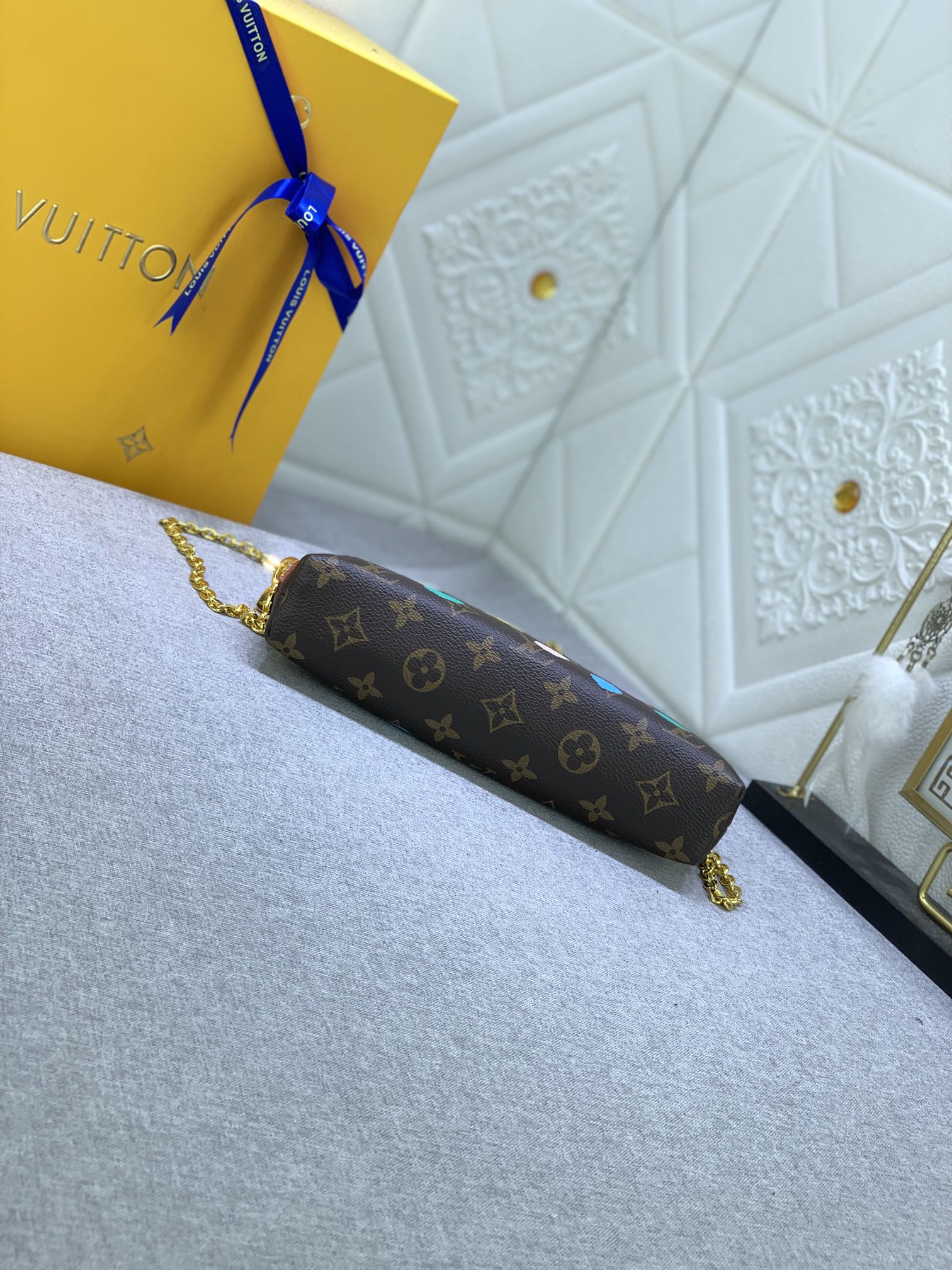 Louis Vuitton X Yk Cosmetic Pouch Monogram Coated Canvas 21.5Cm M81895