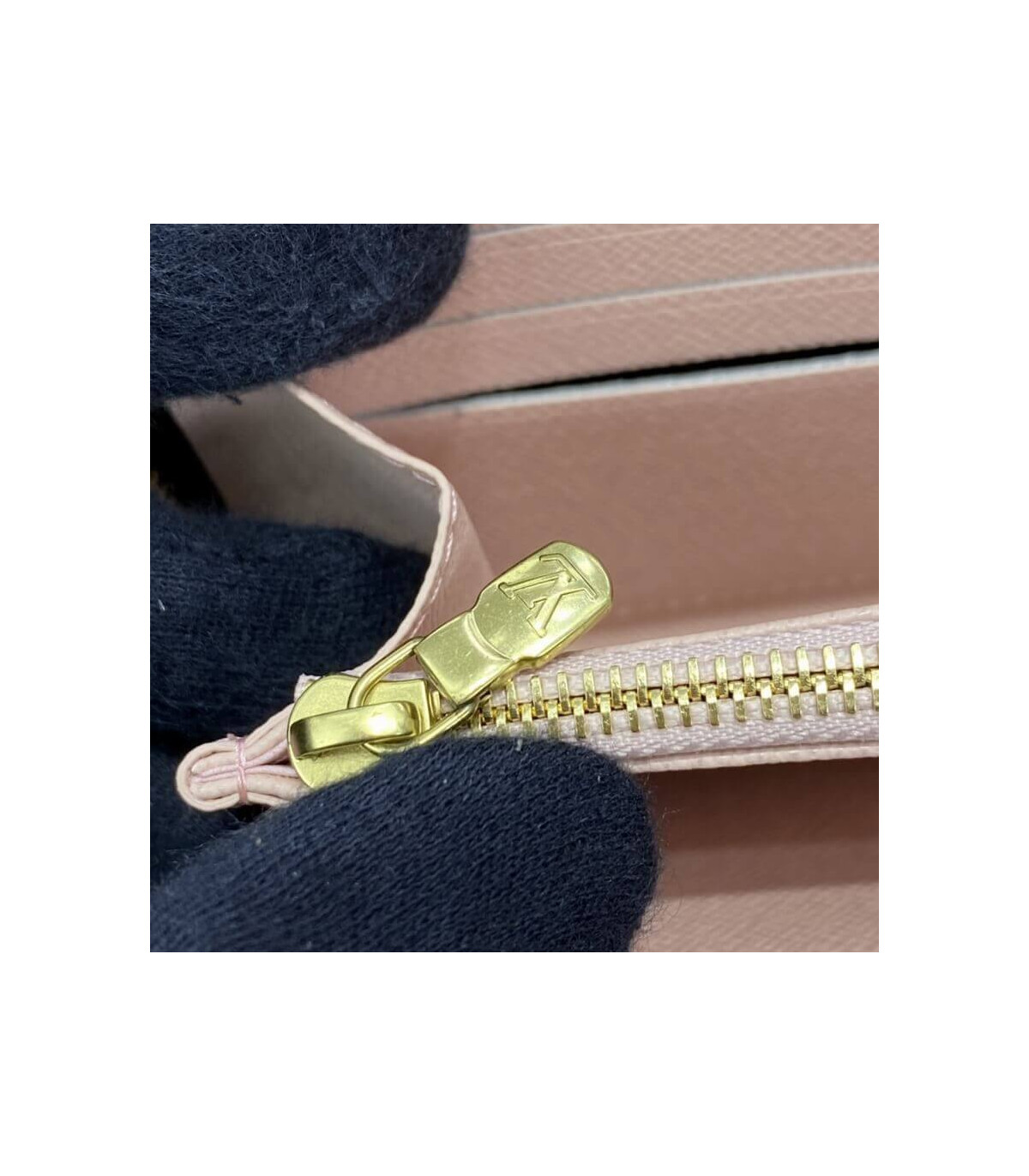 Louis Vuitton Monogram Zippy Wallet Pink