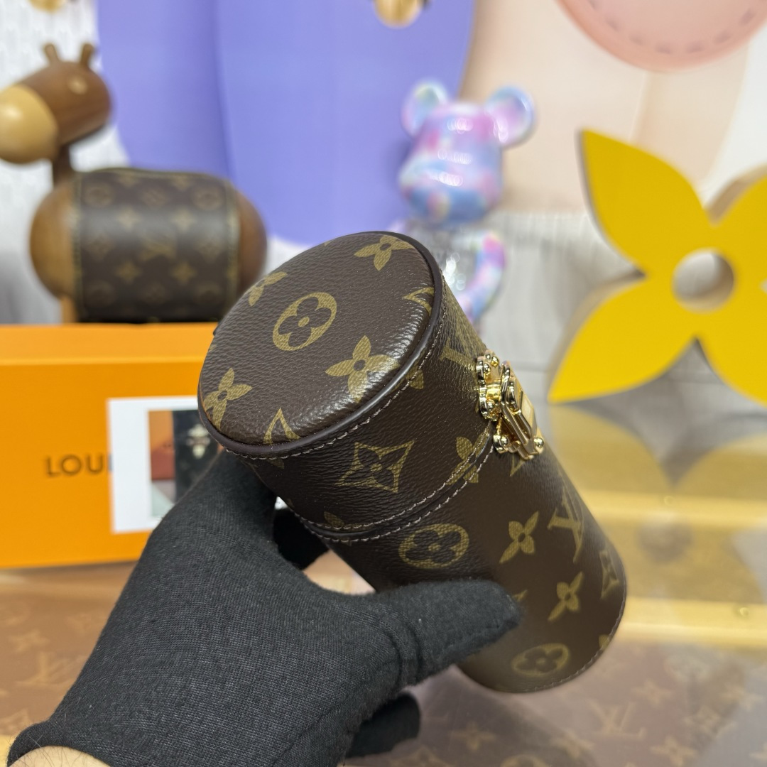LV  S0153 100ML Travel Case