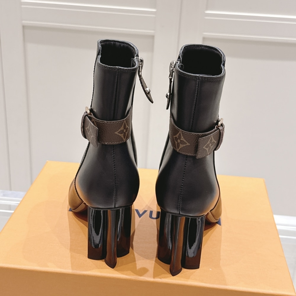 Louis Vuitton Silhouette Ankle Boot Black 1Aiefp