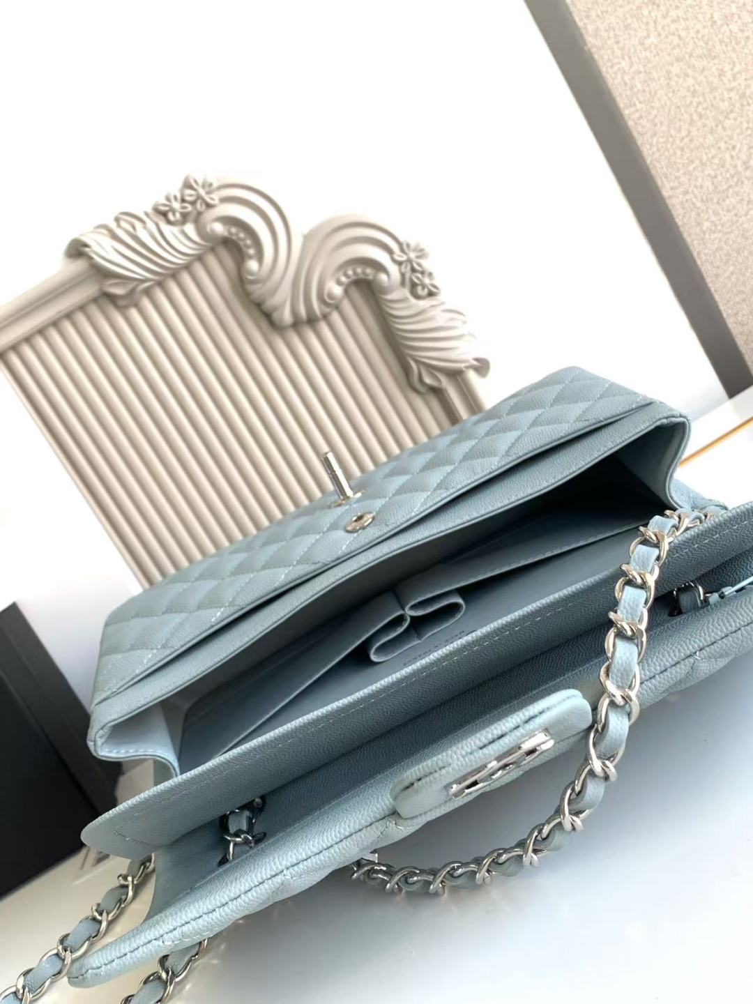 Chanel Classic Flap Bag 25 cm Light Blue Caviar Silver-Tone Hardware A01112