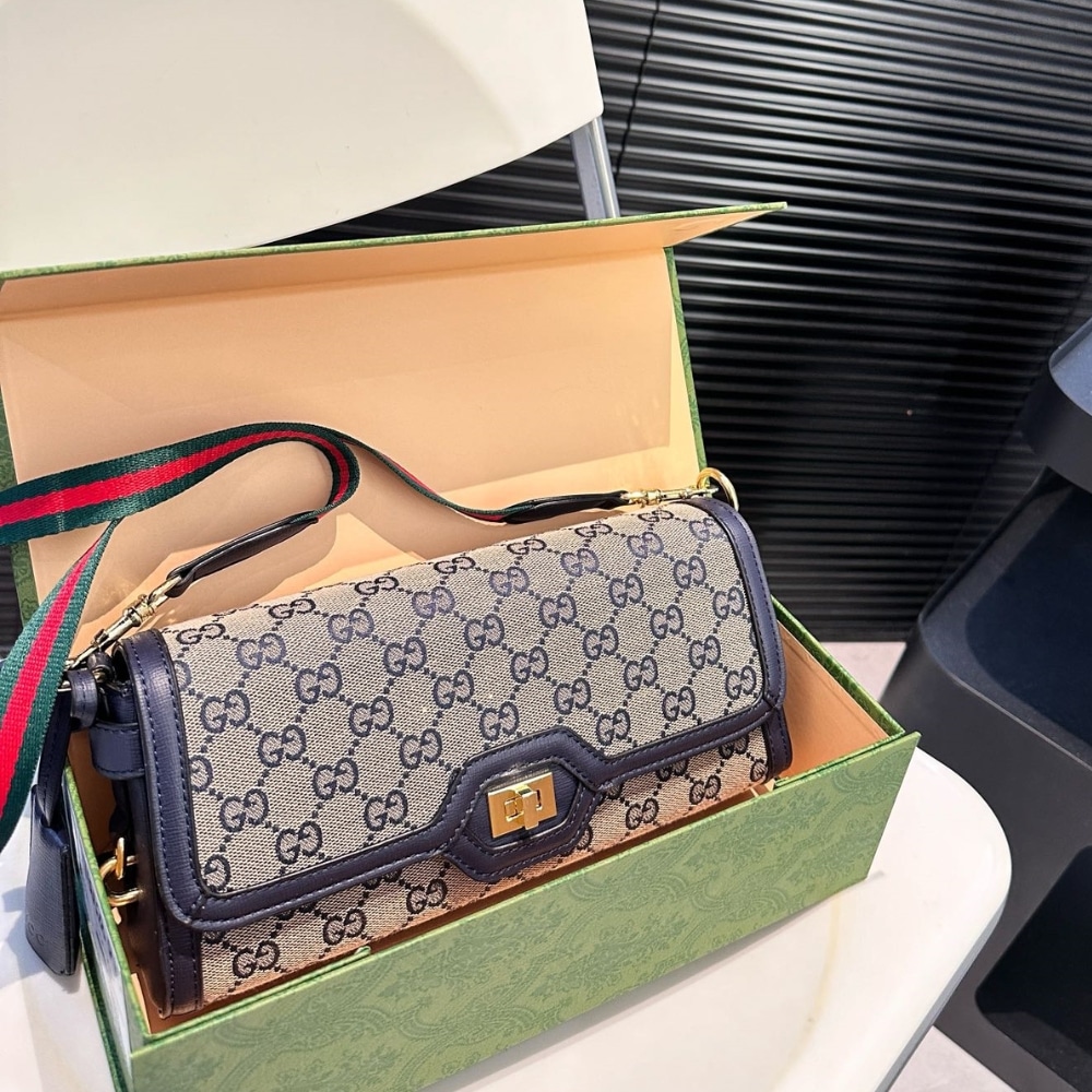 Gucci Luce Small Shoulder Bag Beige And Blue Original 27Cm 786027 Fadac 8559