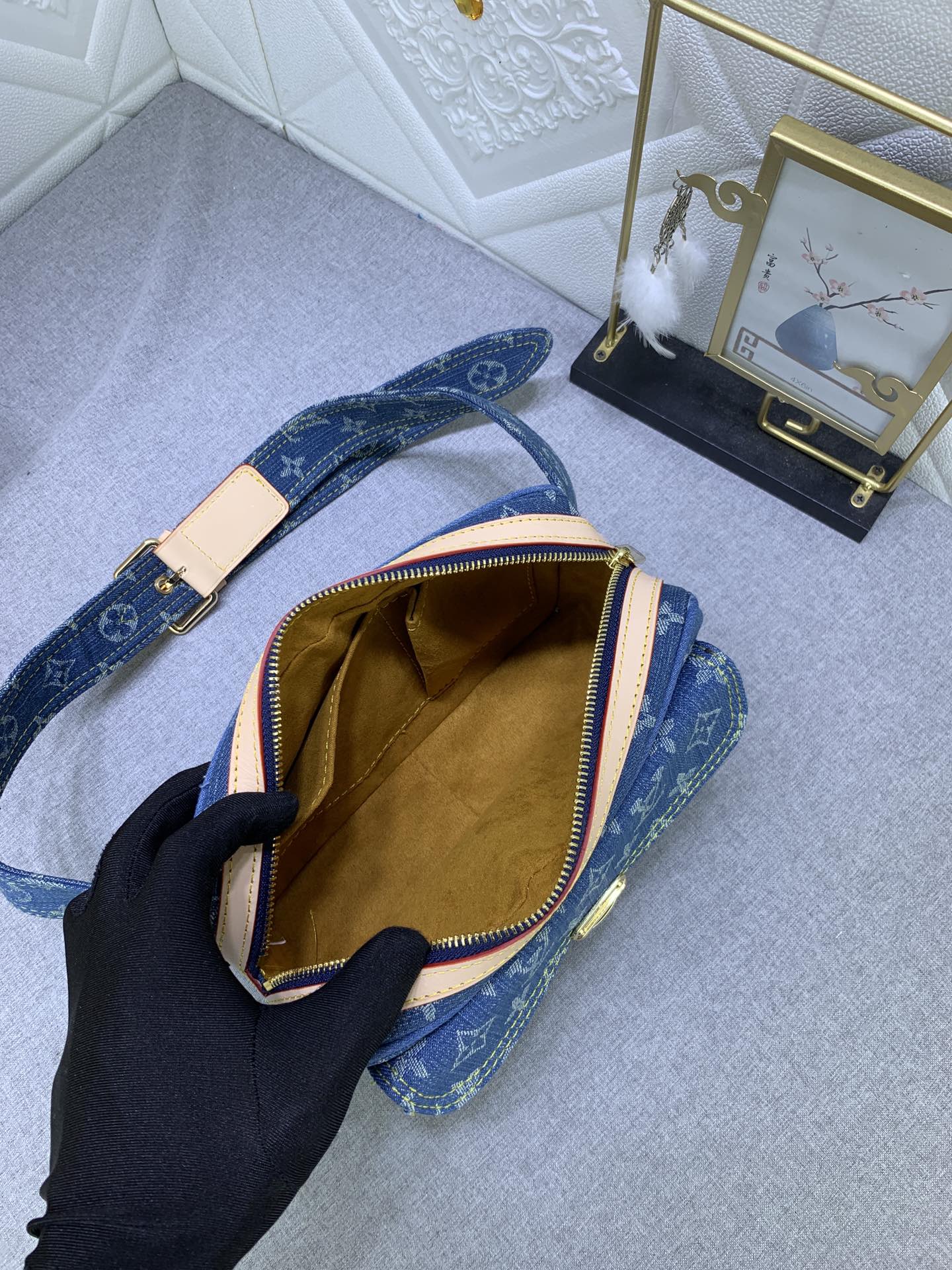 Louis Vuitton Bum Waist Bag Pouch M95347