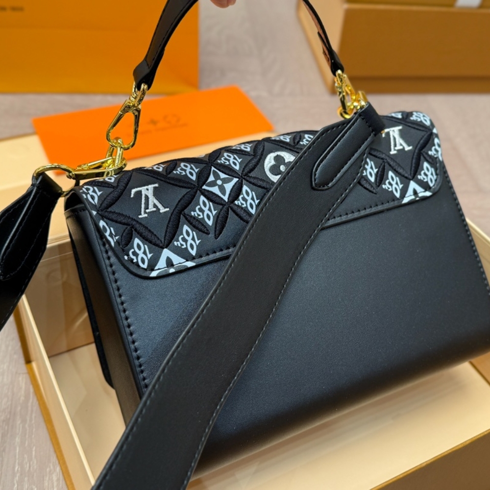 Louis Vuitton Twist Mm Monogram Jacquard Black 23Cm