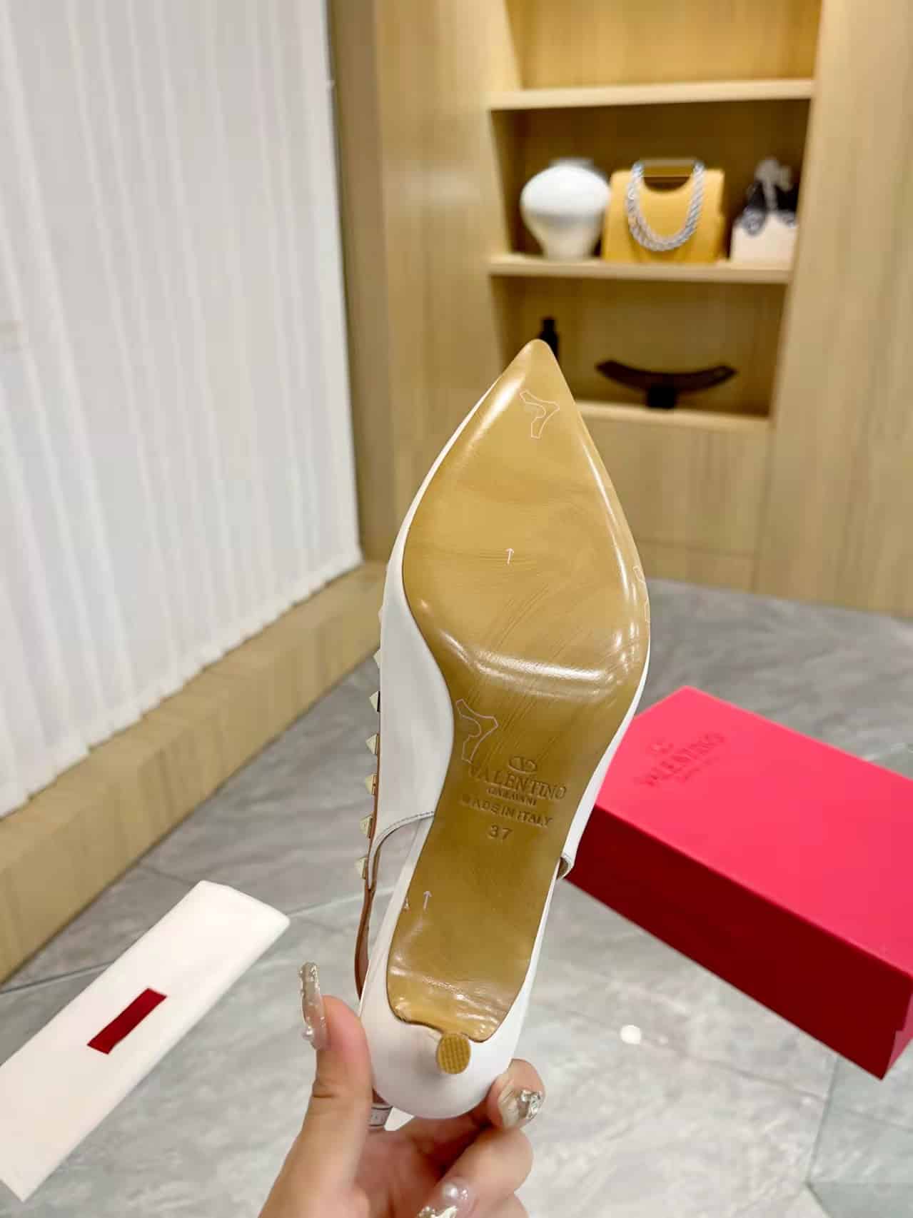 Valentino Rockstud Bow Slingback Pump In Patent Leather With Matching Studs White