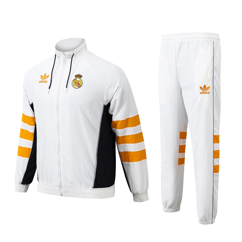 Player Real Madrid Retro Windbreaker Kit