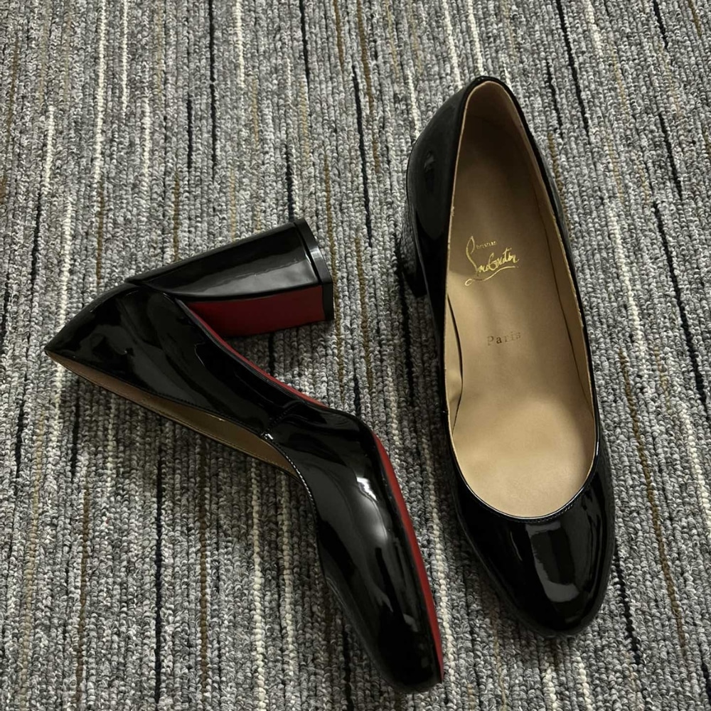 Christian Louboutin Miss Sab Pumps Patent Leather Black 3210568BK01