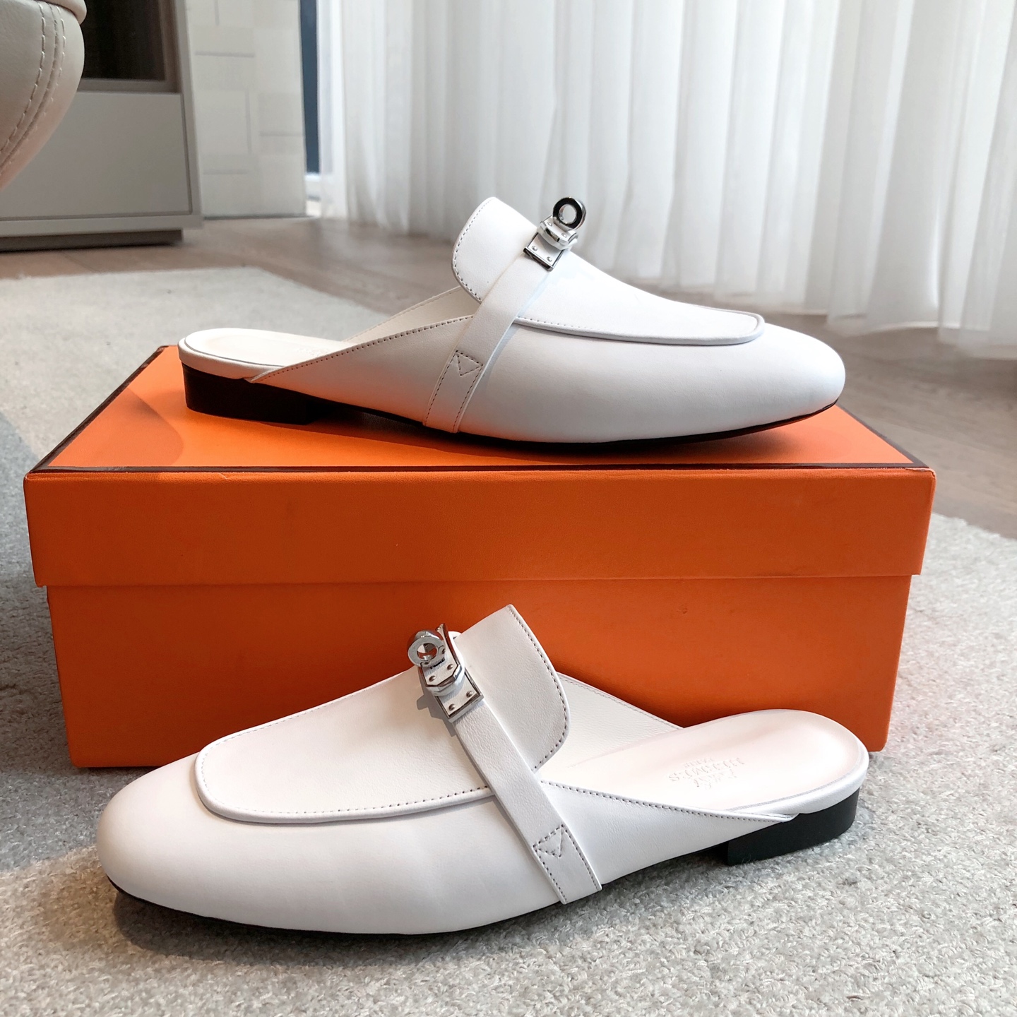 Hermes Oz Mule White