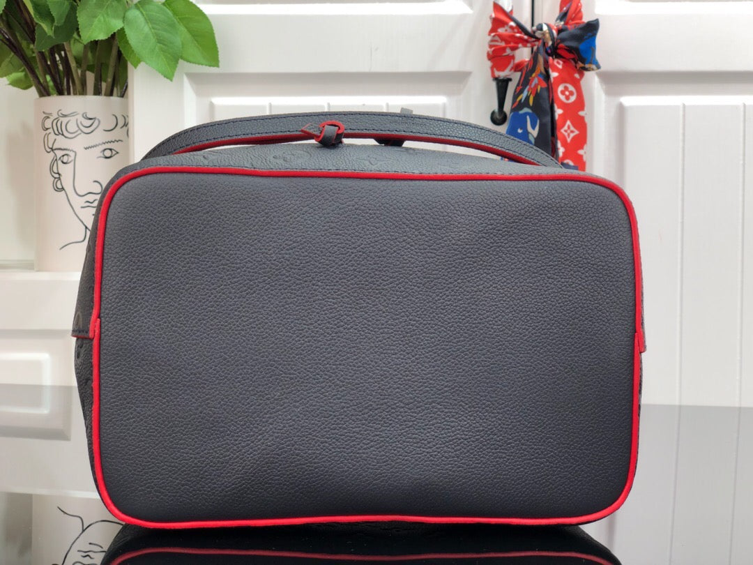 Louis Vuitton N Ono  Mm Bucket 26Cm Navy Blue