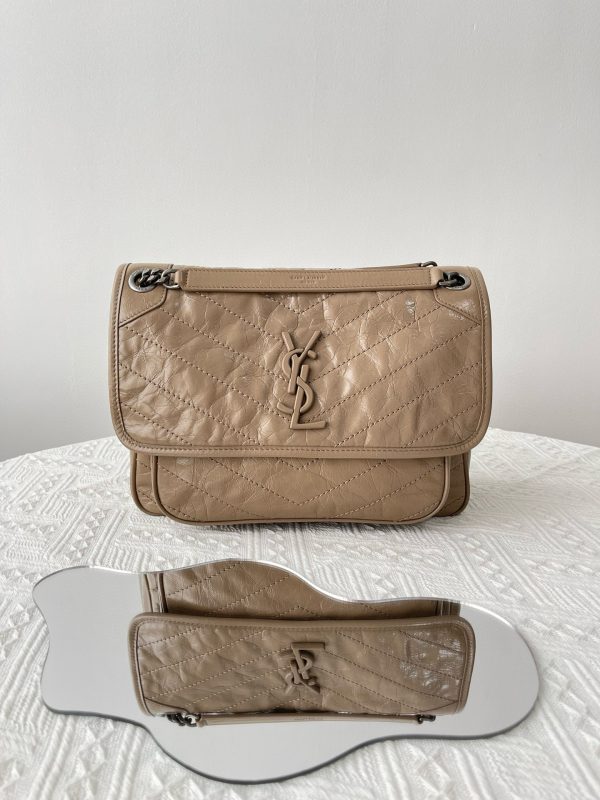 YSL-Niki-28cm-Warm Brown-633158
