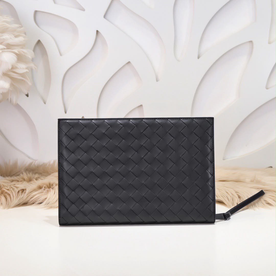 Bottega Veneta Intrecciato Document Case With Wristlet 28cm/11in