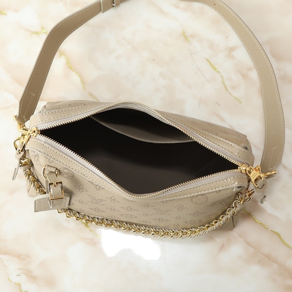 Louis Vuitton Hand It All PM Dark Beige 29cm M25904