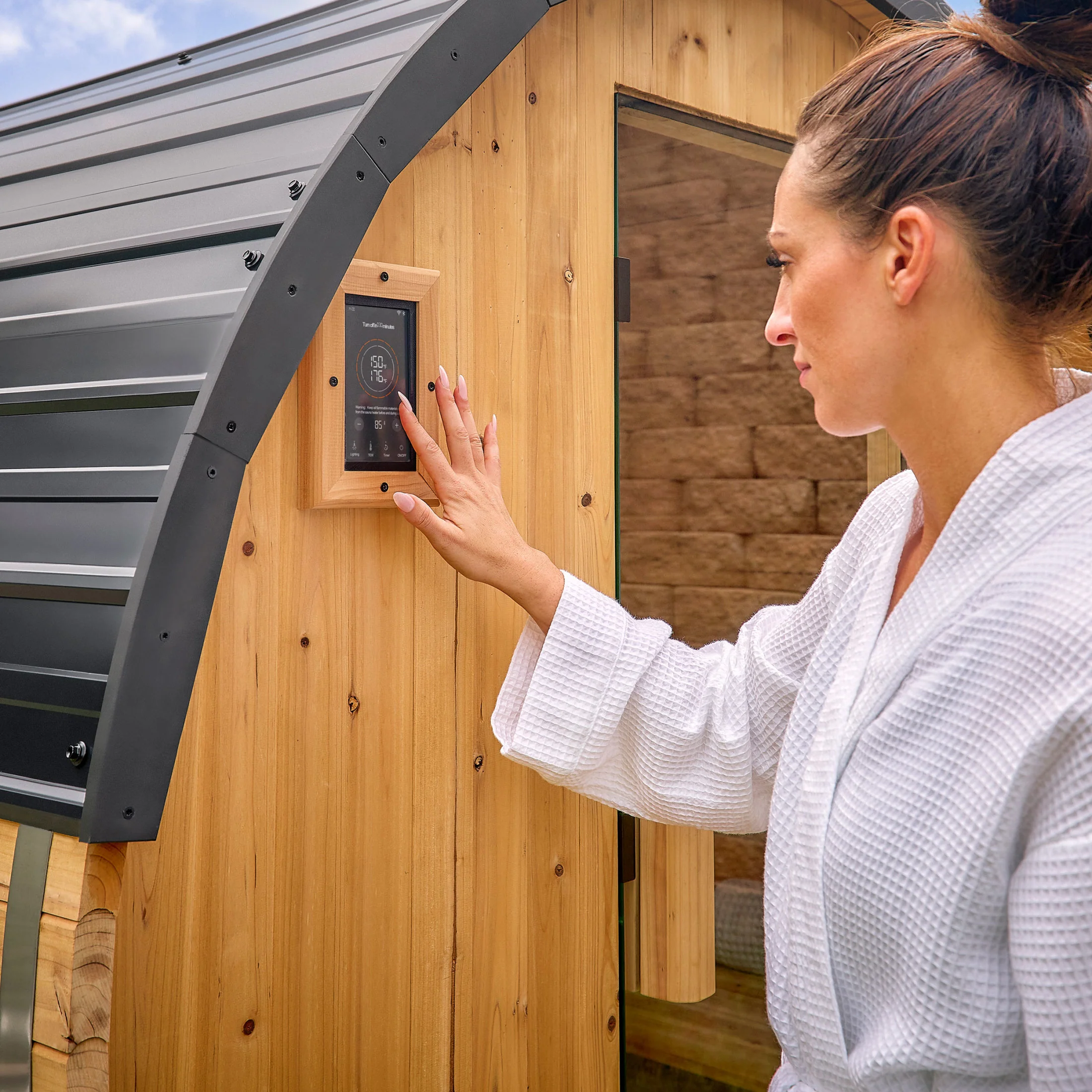 Paxton Outdoor Barrel Sauna �?2-4 Person