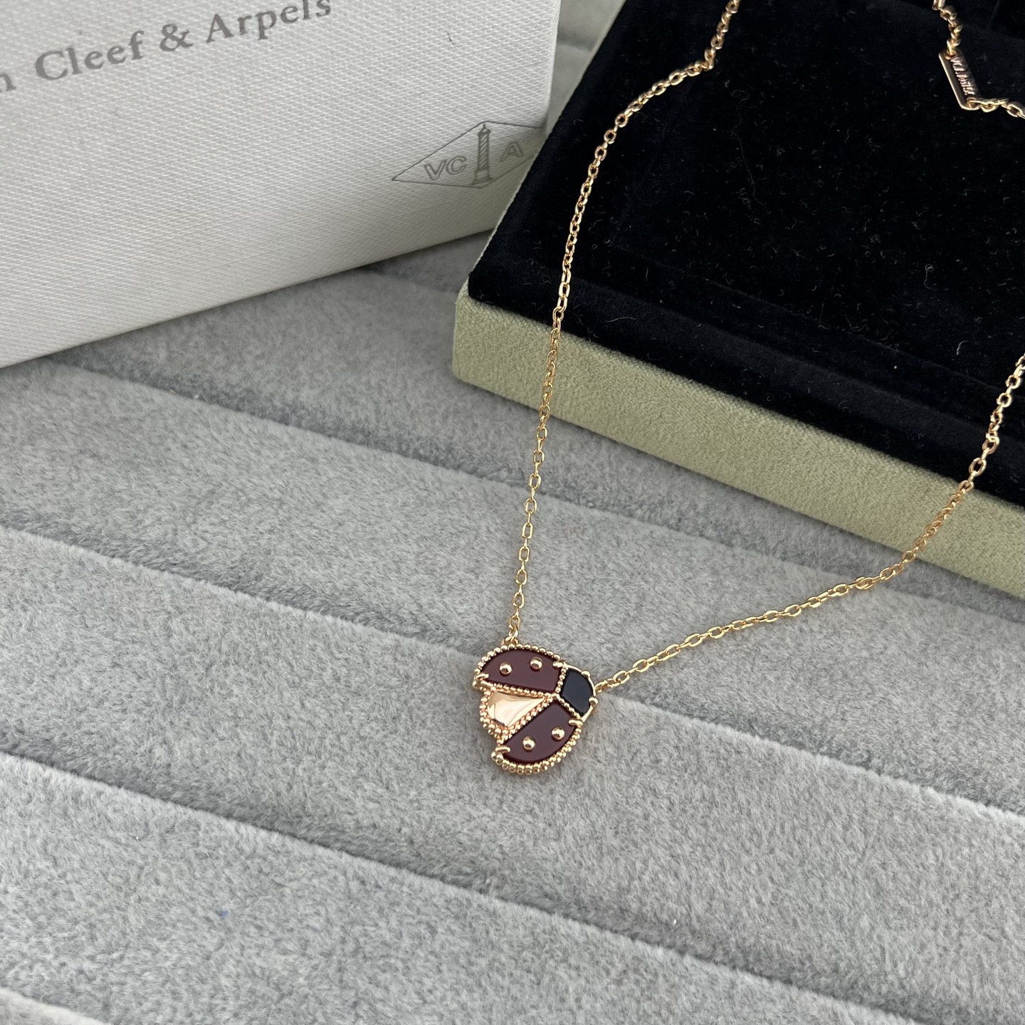 ladybug pendant necklace