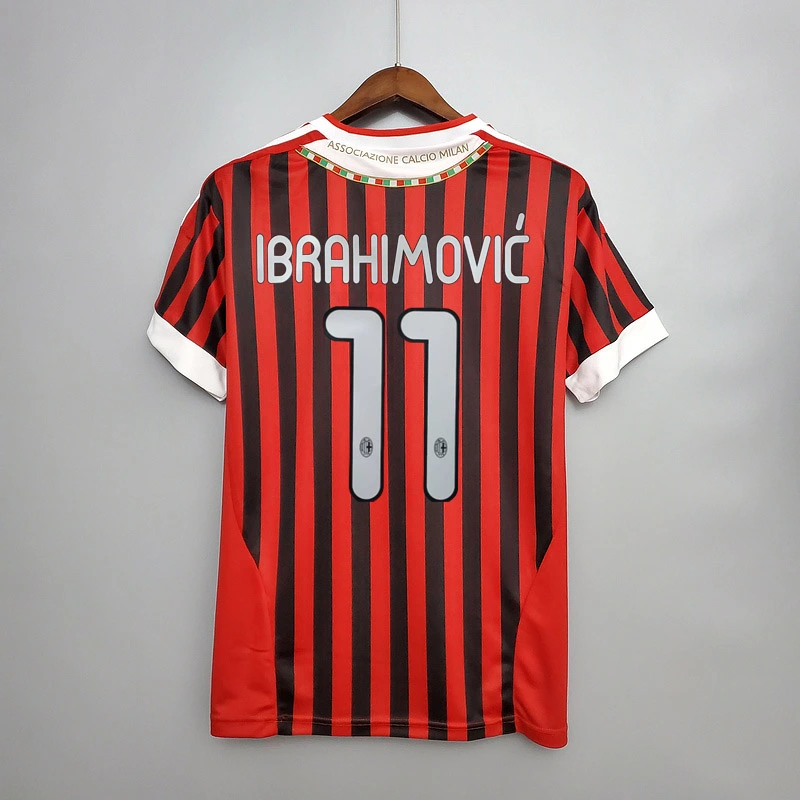 Retro 2011-12 AC Milan home IBRAHIMOVIC ZAMBROTTA KAKA MALDINI RONALDINHO BECKHAM PIRLO  Football jersey retro