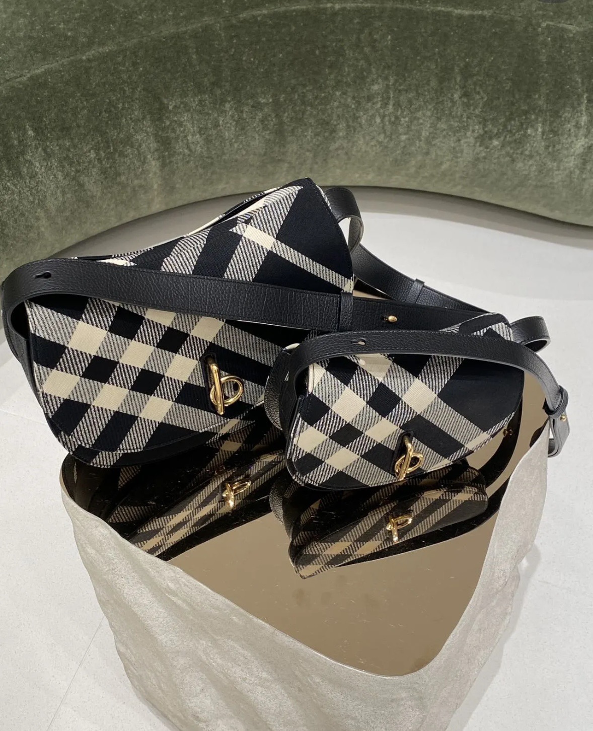 BURBERRY-Rocking Horse Bag