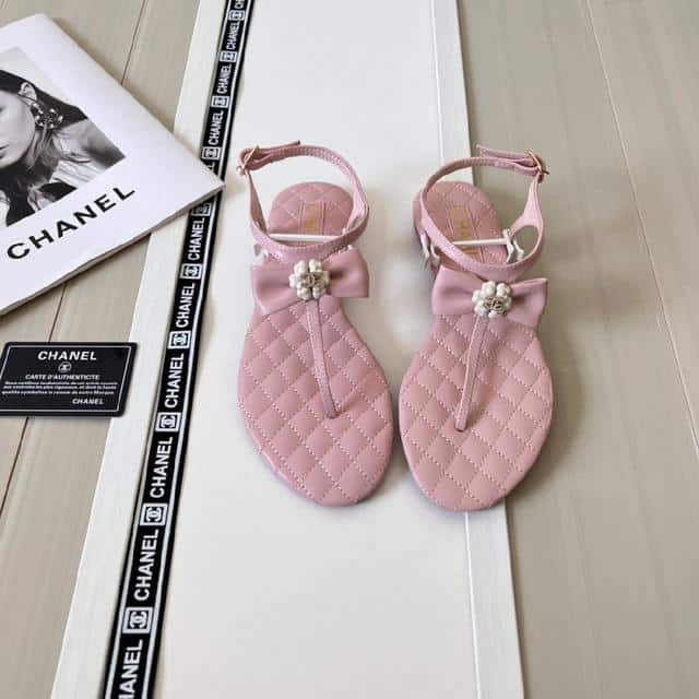 Chanel Pink Quilted Leather With White Camellia Cc Logo Bow Thong Sandals