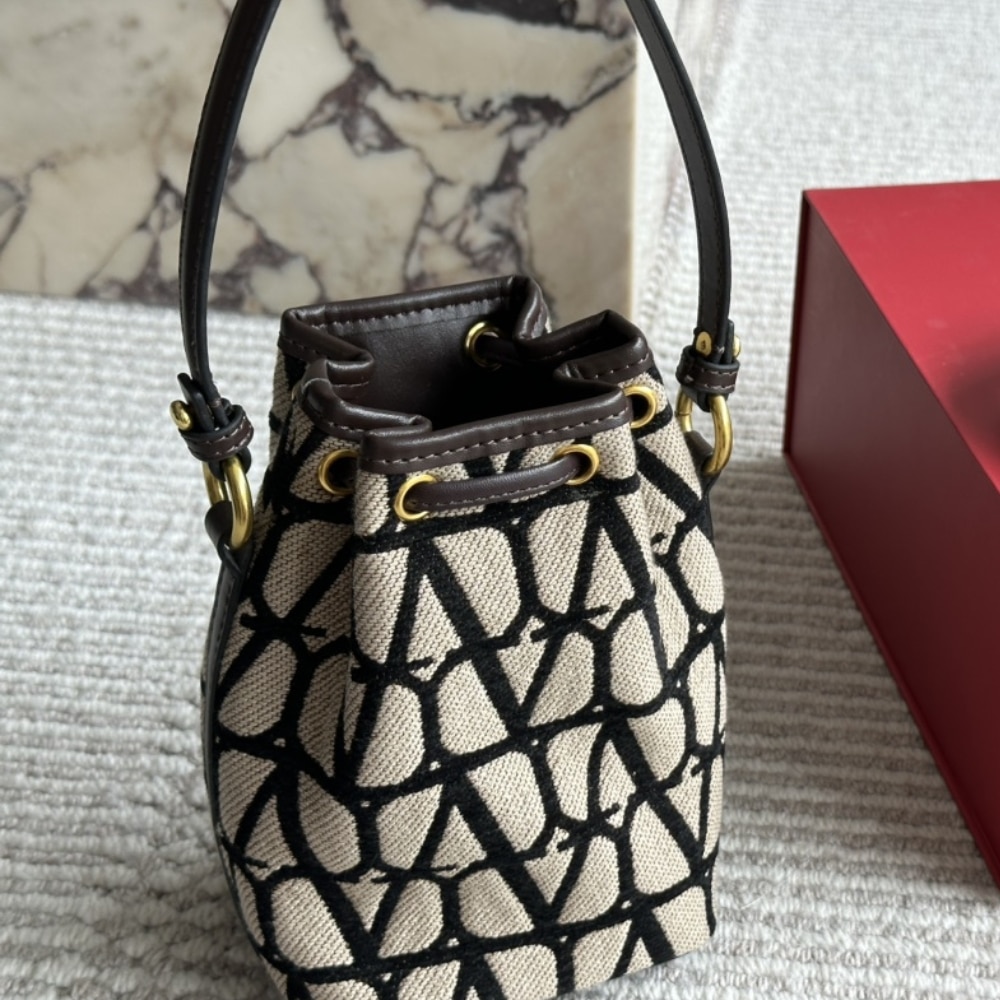 Valentino Mini VLogo Signature Bucket Bag In Toile Iconographe Brown 22Cm 5W2P0Z44Vri 6Zn
