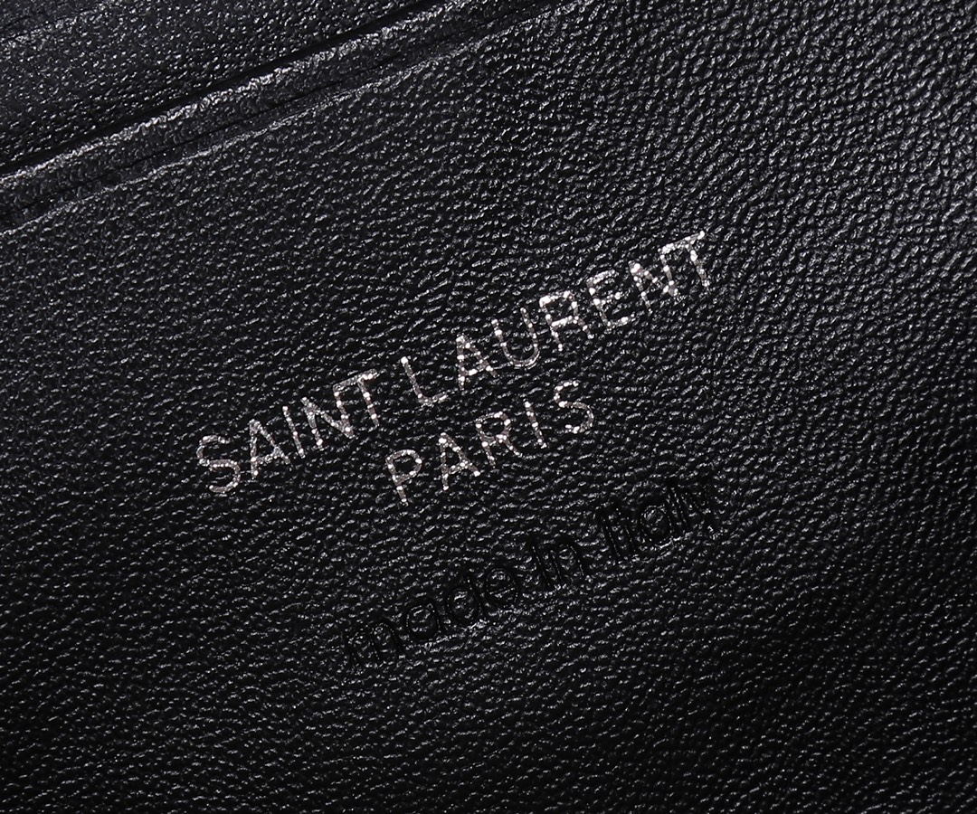 Saint Laurent Lou Camera Bag In Quilted Noir Leather Black 18Cm