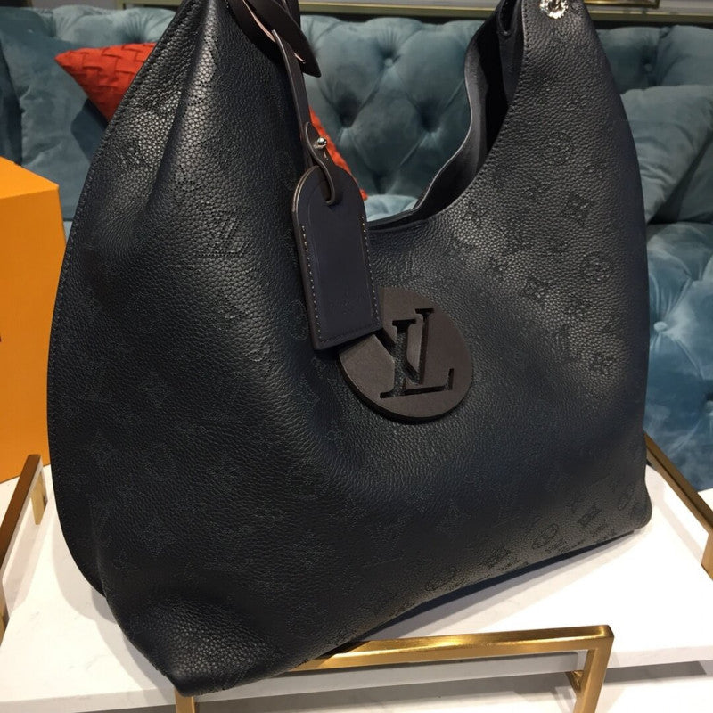 Louis Vuitton Carmel 40Cm Black