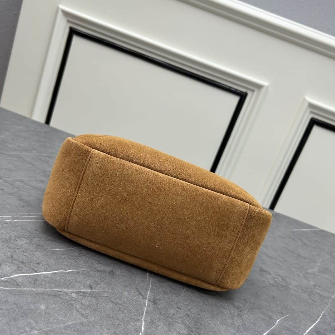 Saint Laurent Le 5 À 7 Supple Small In Suede Caramel Cognac 24Cm 8505331U80W2916