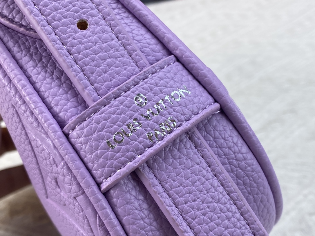 Louis Vuitton Mini Moon Purple 20Cm M82426