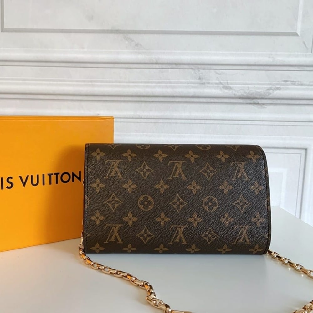Louis Vuitton Pochette Louise Chain Monogram Canvas Brown 23cm