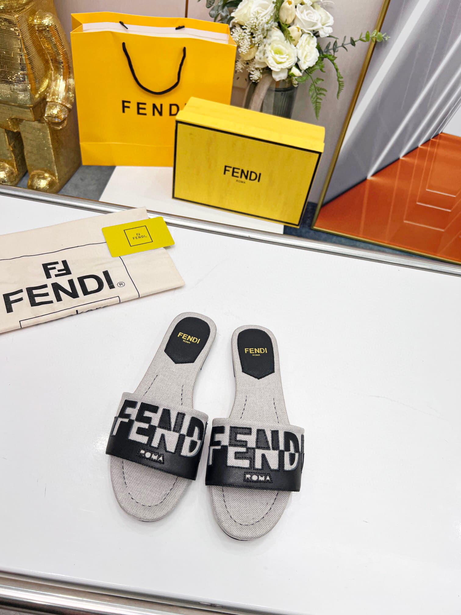 Fendi Signature Canvas Leather Slides Black 8R8337Ajzuf0Wzm