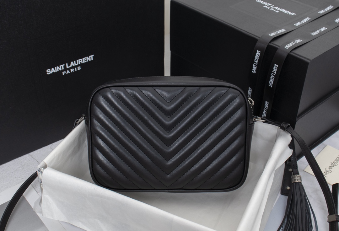 Saint Laurent Lou Camera Bag In Quilted Black Silver Leather 23Cm