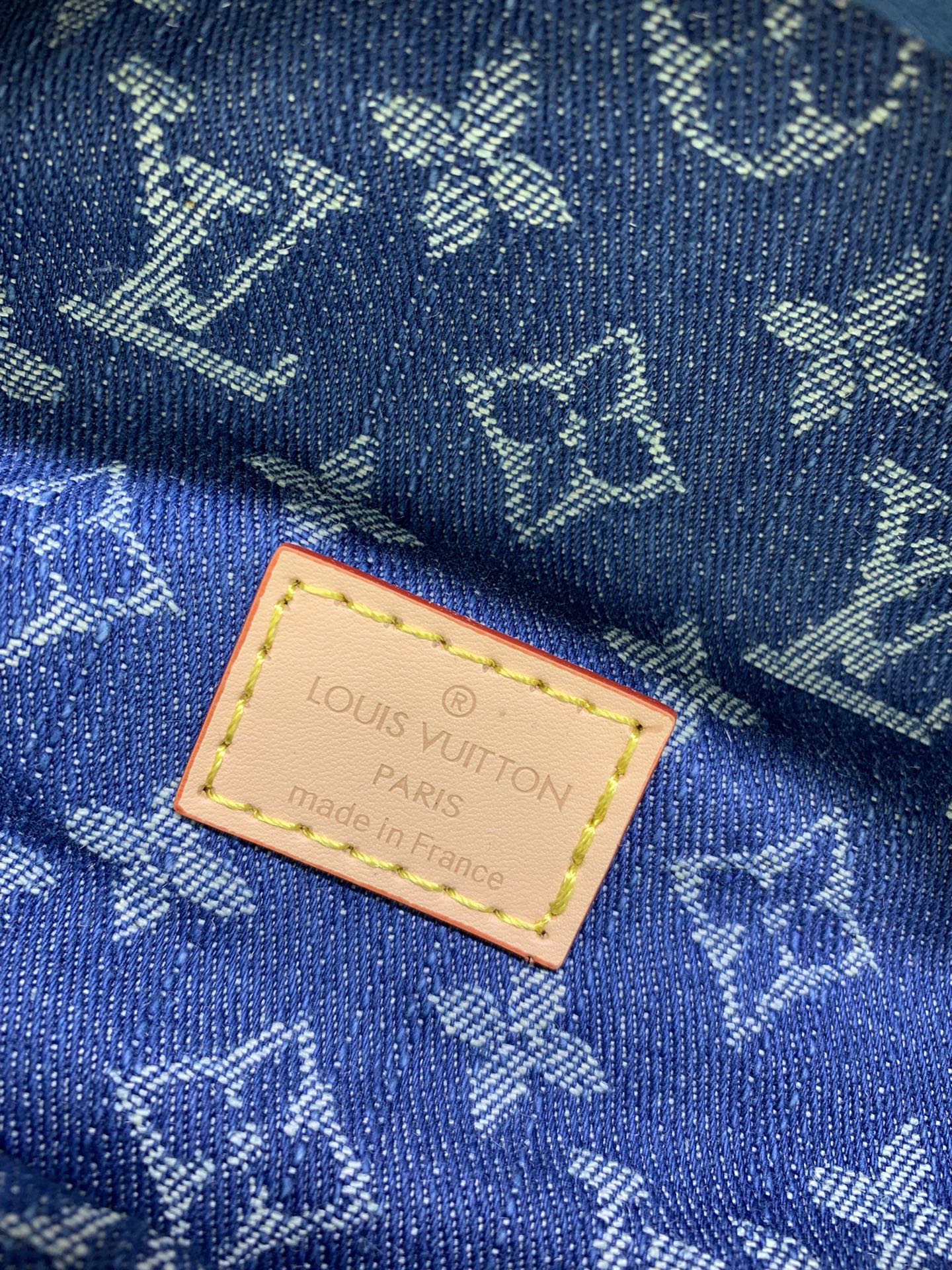 Louis Vuitton Bumbag High Rise Denim Blue 38Cm M46837
