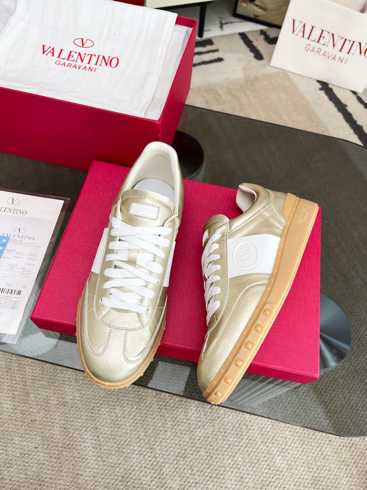 VALENTINO Upvillage Trainer Sneaker