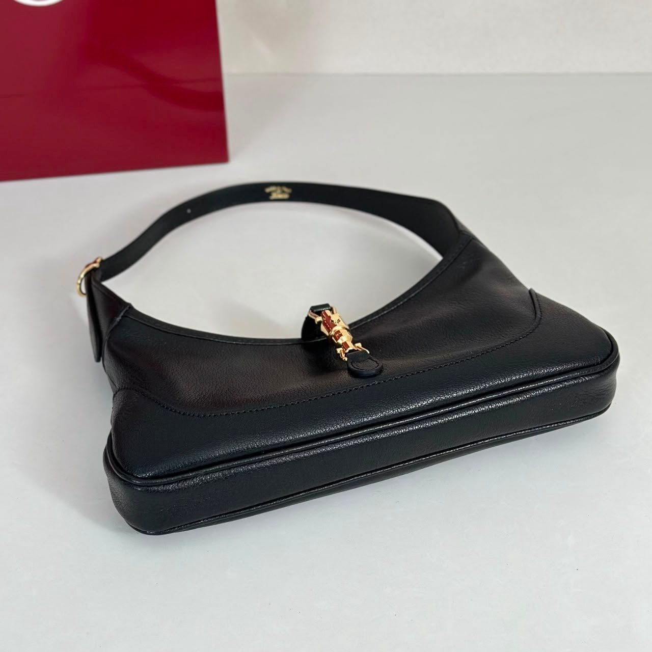 Gucci Jackie Slim Medium Shoulder Bag 28cm/11in Black Leather ‎863137