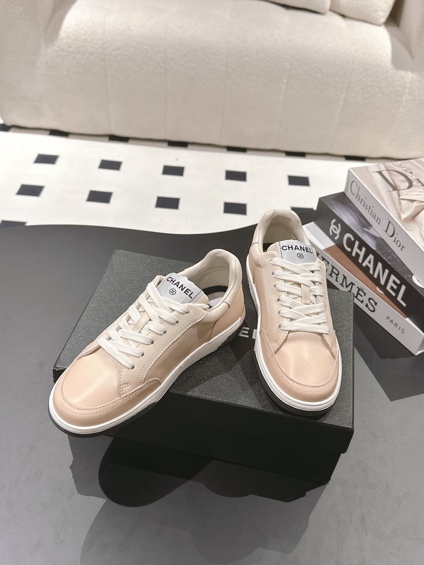 CHANEL New Flat Casual Shoes