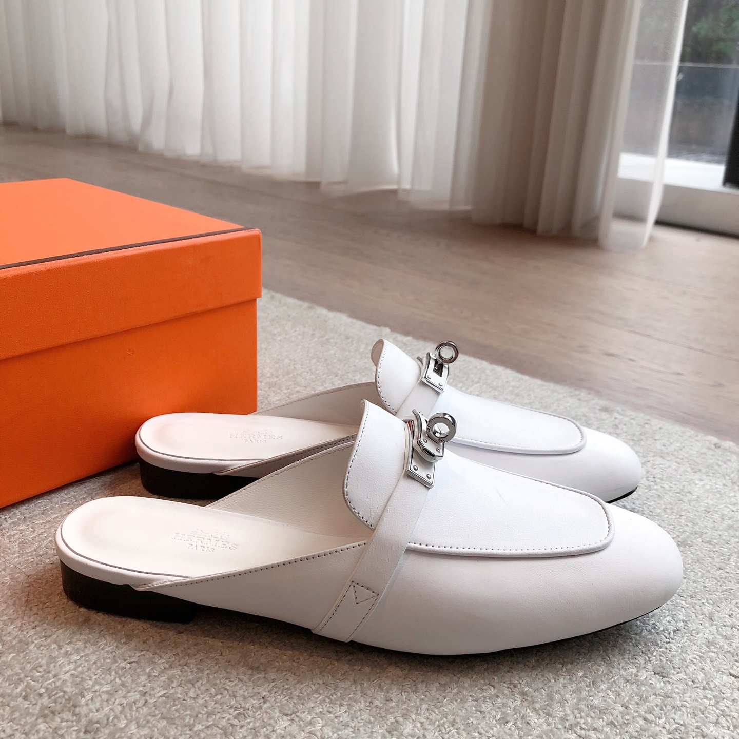Hermes Oz Mule White