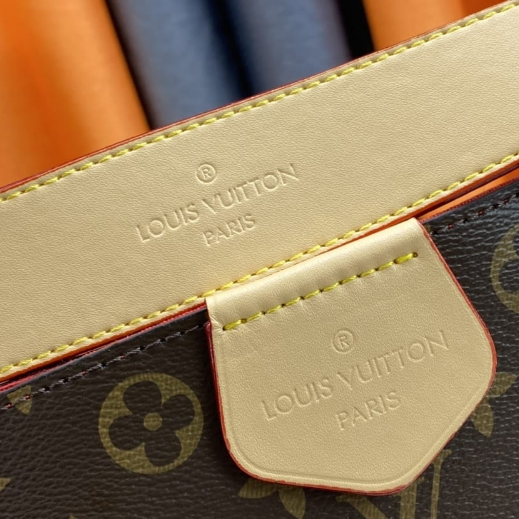 Louis Vuitton Graceful PM Monogram Canvas Red 35Cm