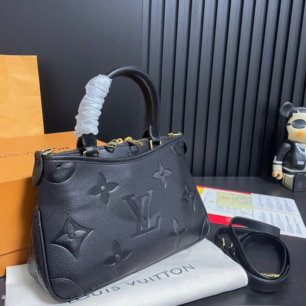 Louis Vuitton Trianon PM Monogram Empreinte Black 28Cm M46488