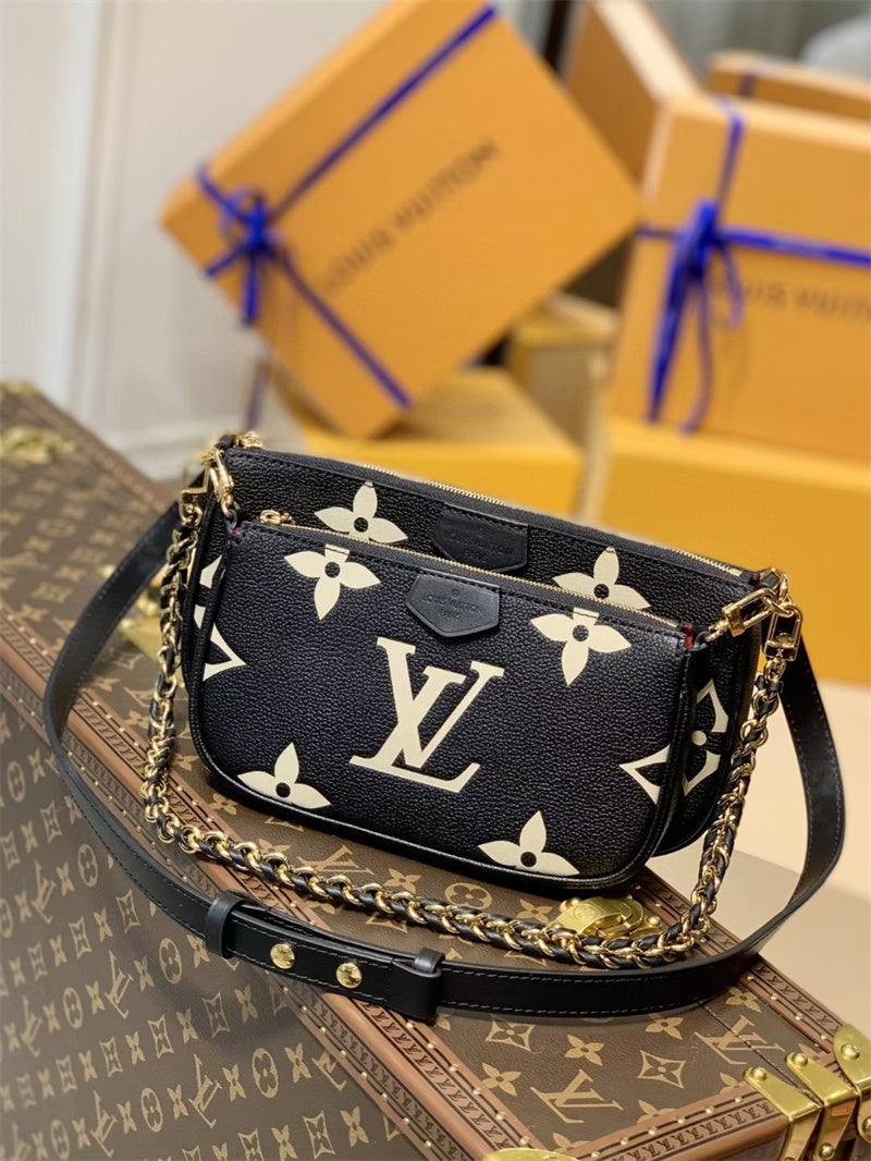 Louis Vuitton Multi Pochette Accessoires 25Cm Black
