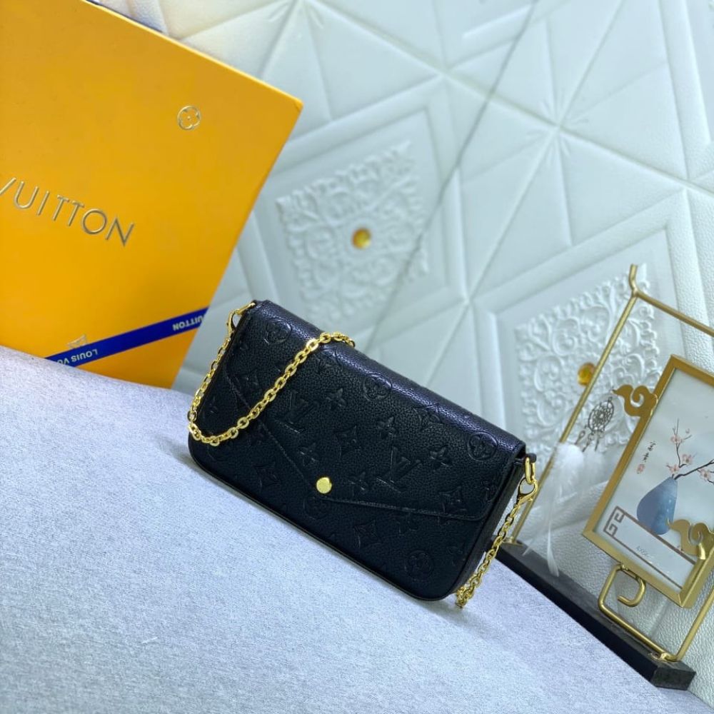 Louis Vuitton Félicie Pochette Monogram Empreinte Leather Crossbody Bag Black 21cm M82477