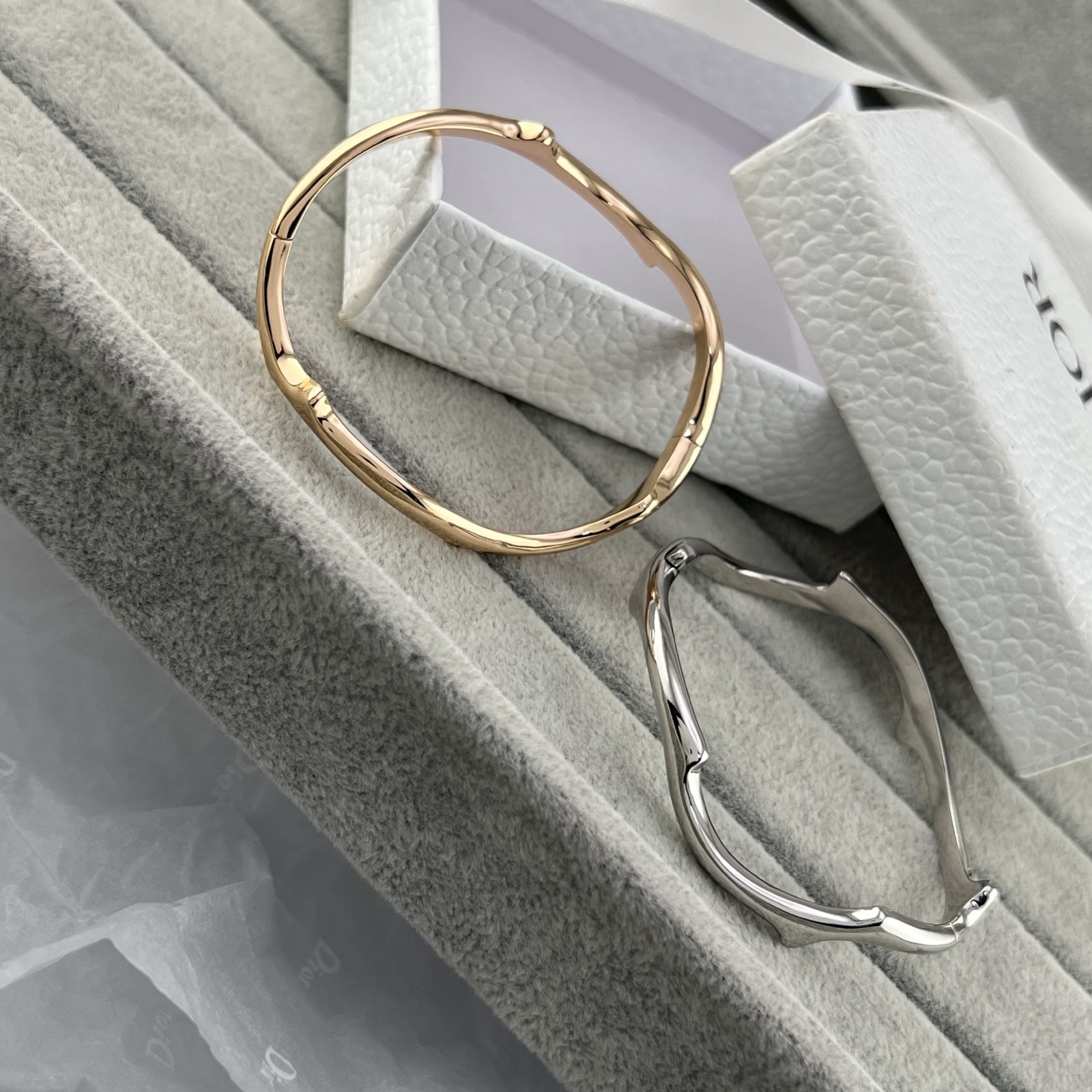 Polished Gold Branch and Rose Stem Bracelet