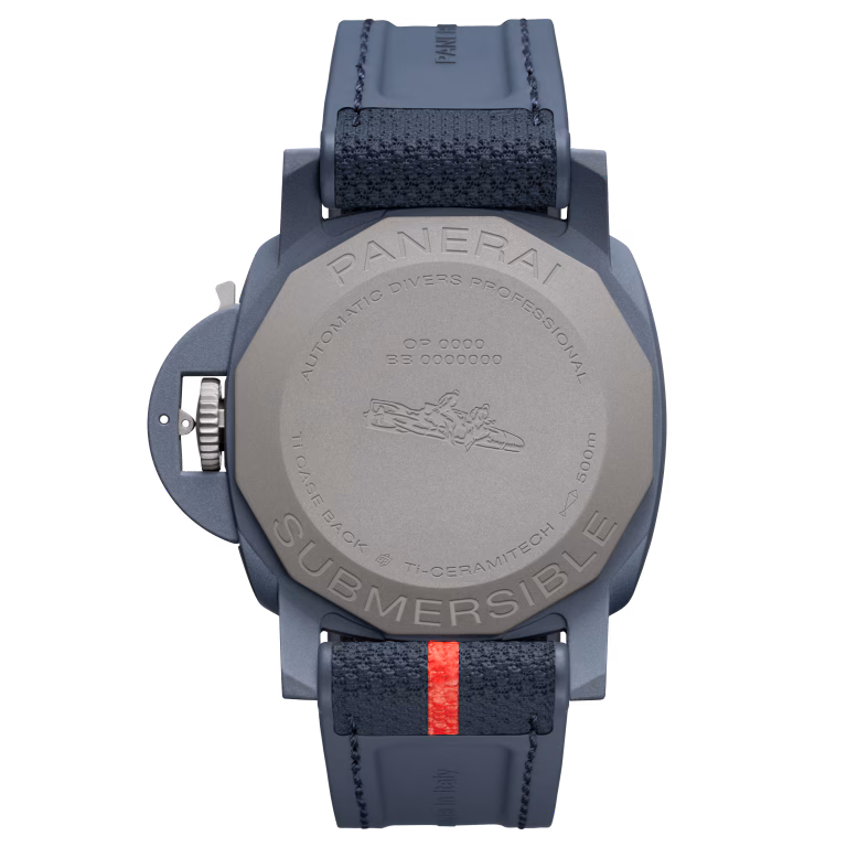 Panerai Submersible QuarantaQuattro Luna Rossa Ti-Ceramitech™ 44mm PAM01543