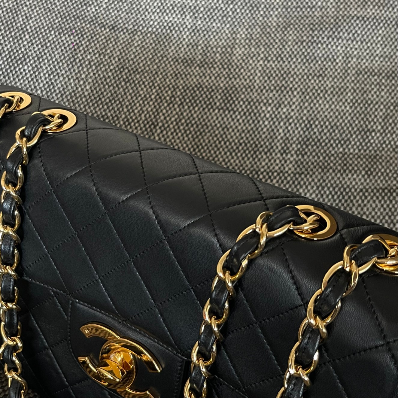 Classic Flap Quilted Lambskin Shoulder Bag in Black (Gold Hardware)
