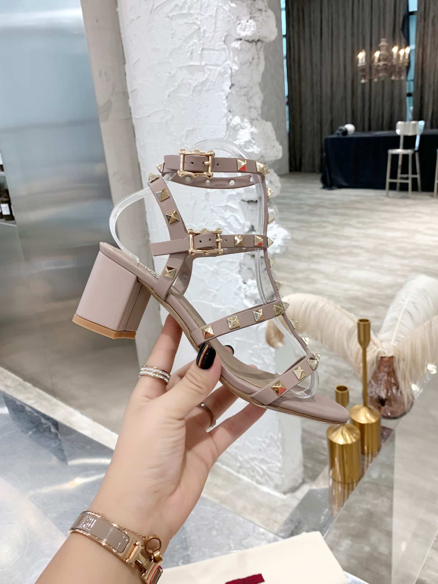 Valentino Garavani Rockstud Leather Sandals Beige