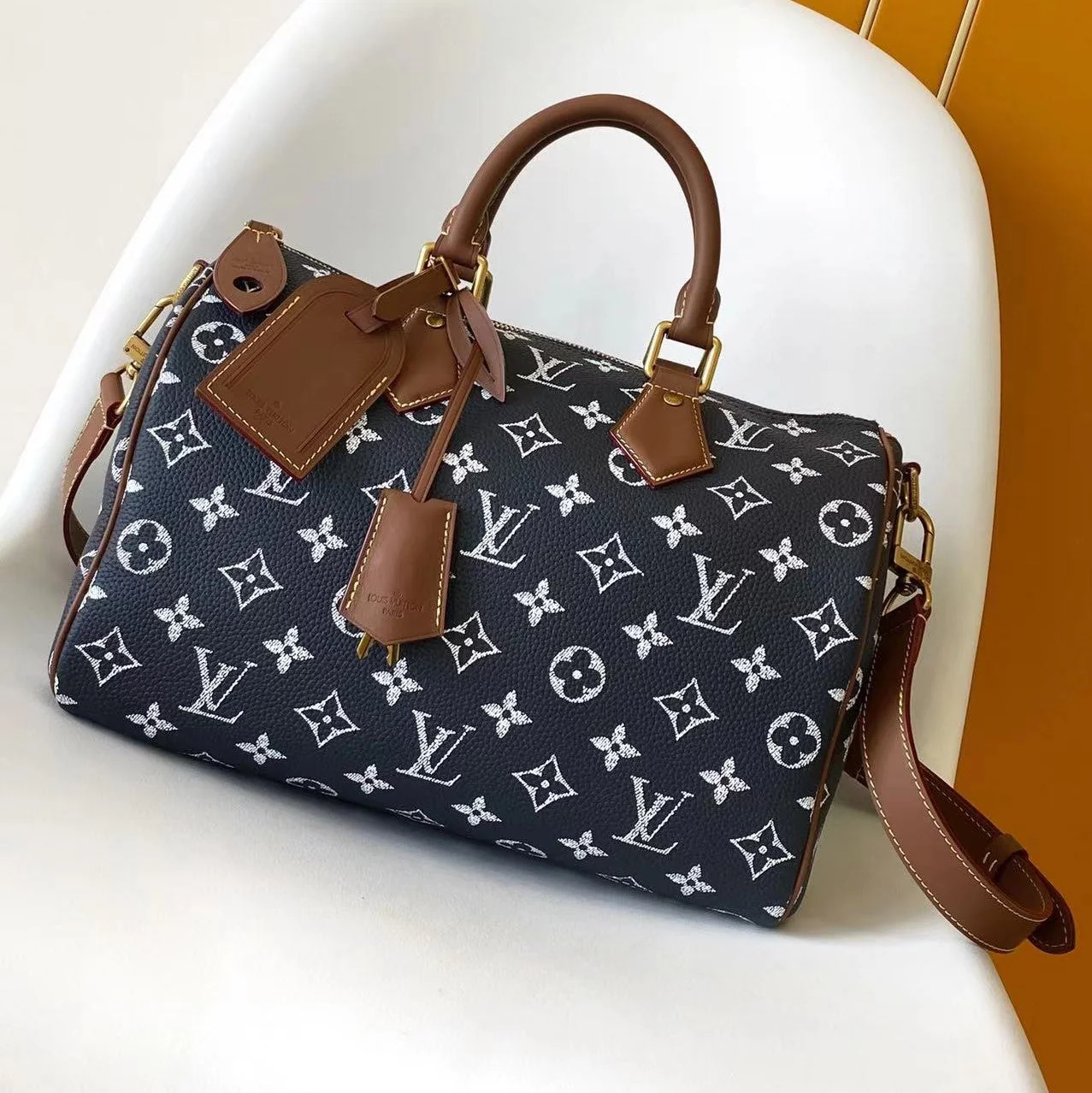 LV Speedy Bandoulière 30cm Indigo Blue Monogram Calfskin GHW