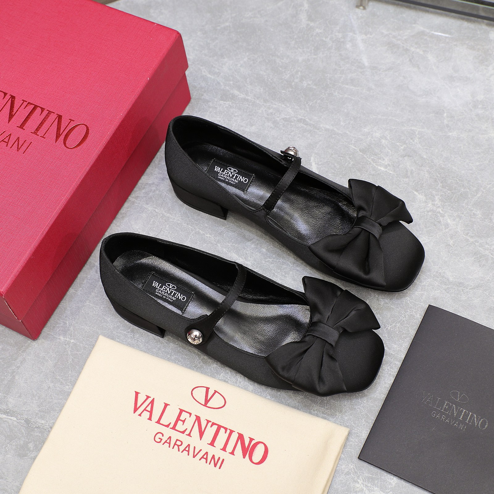 Valentino Garavani Bowjane Mary Jane Ballerina In Black 5W0S0Ki3Jiv 0No